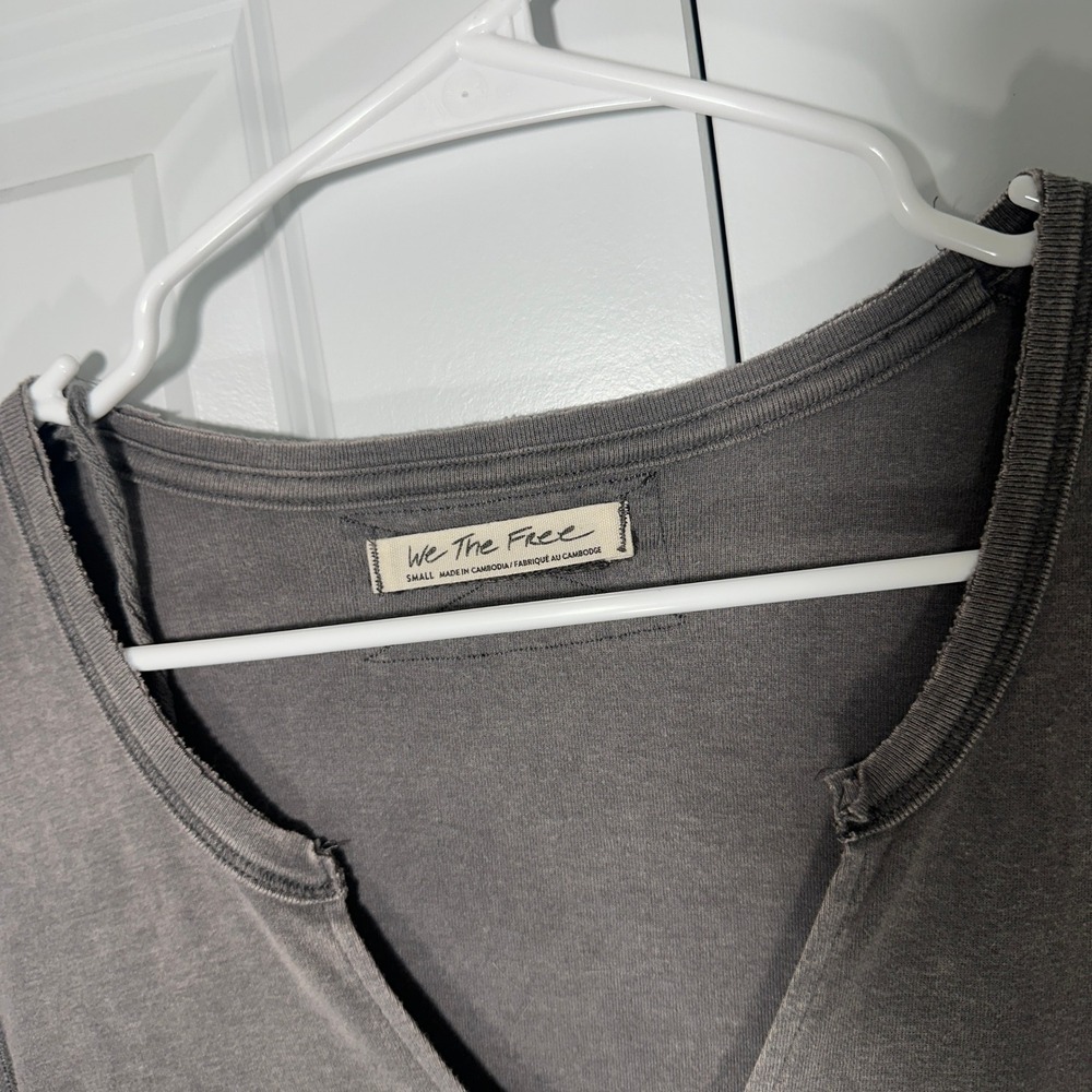 Free People Always Yours Tee Gray Notched V Neck Mineral Wash Gray Womens Small - Picture 3 of 5
